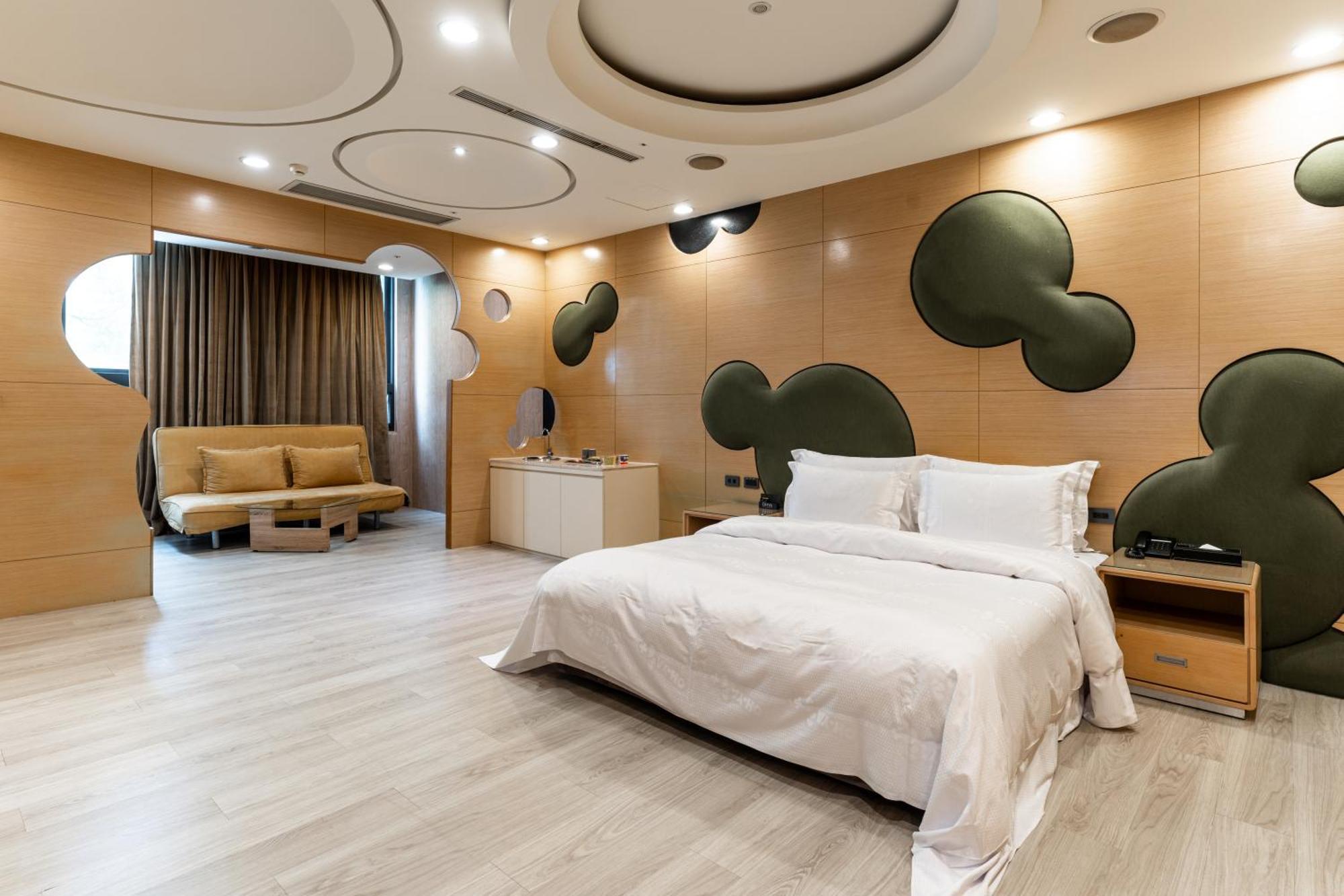 OHYA Chain Boutique Motel Taoyuan Extérieur photo