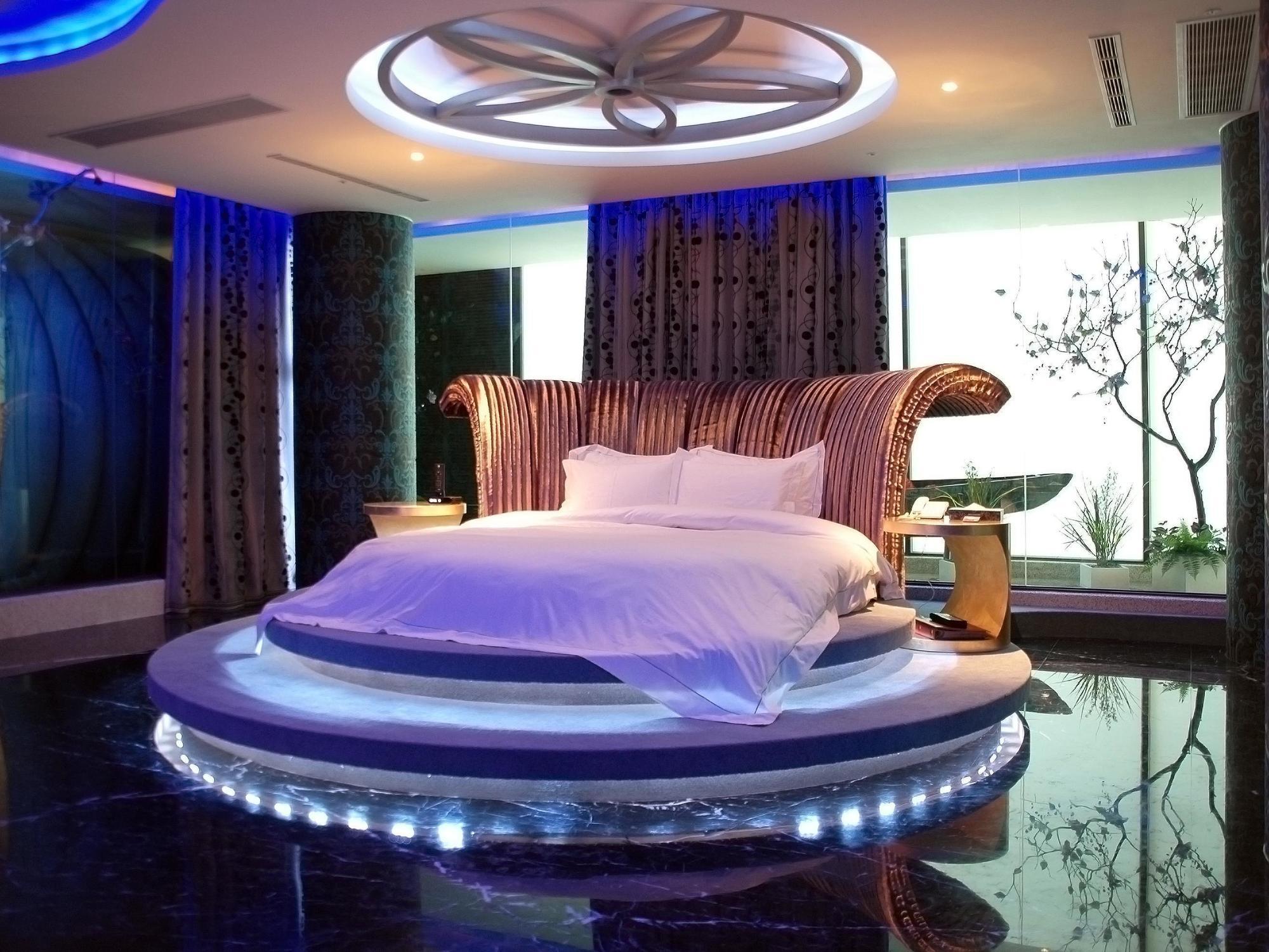 OHYA Chain Boutique Motel Taoyuan Extérieur photo