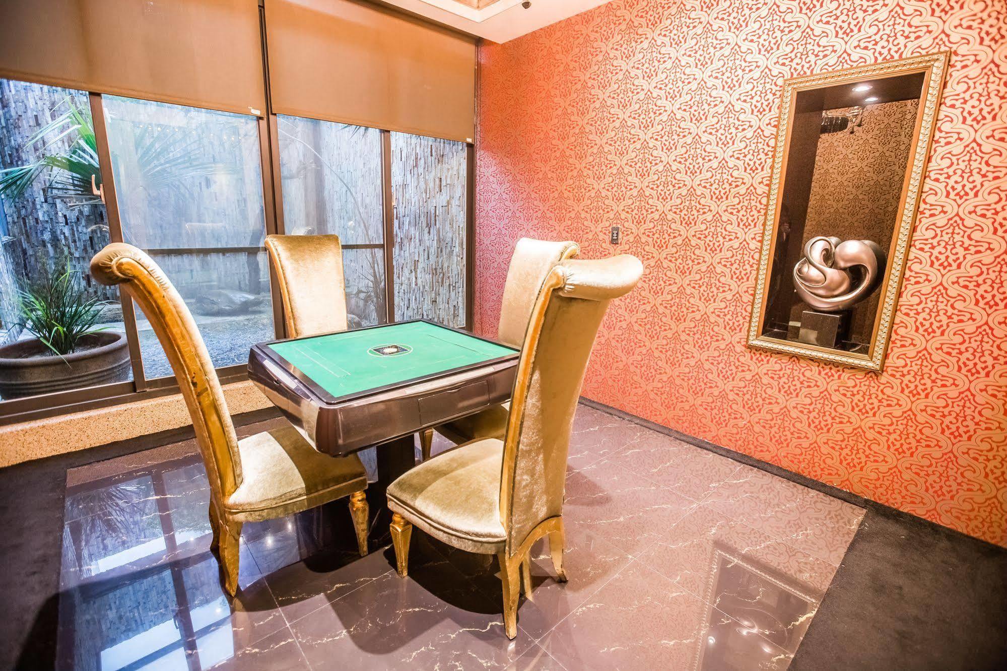 OHYA Chain Boutique Motel Taoyuan Extérieur photo