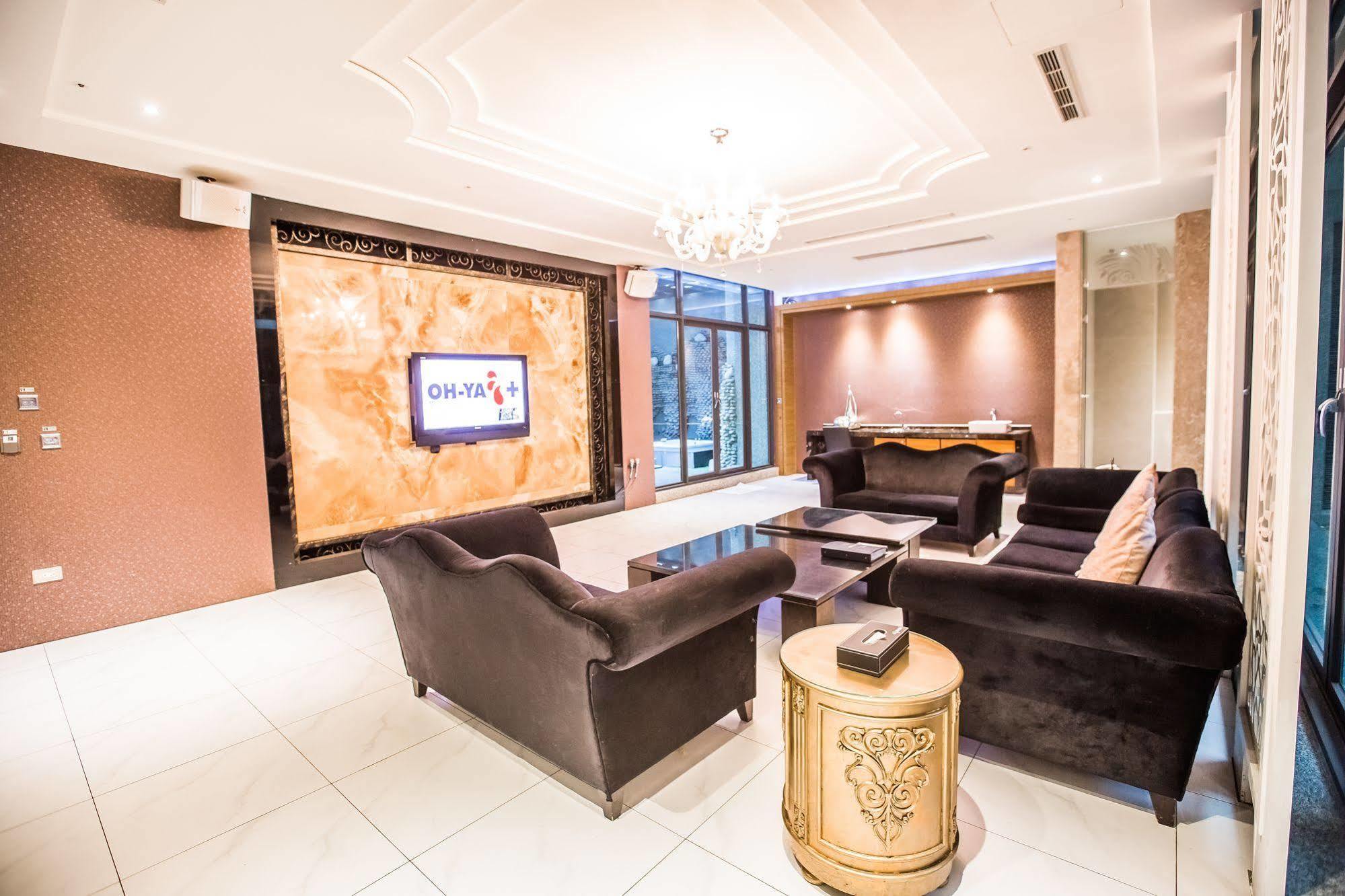 OHYA Chain Boutique Motel Taoyuan Extérieur photo
