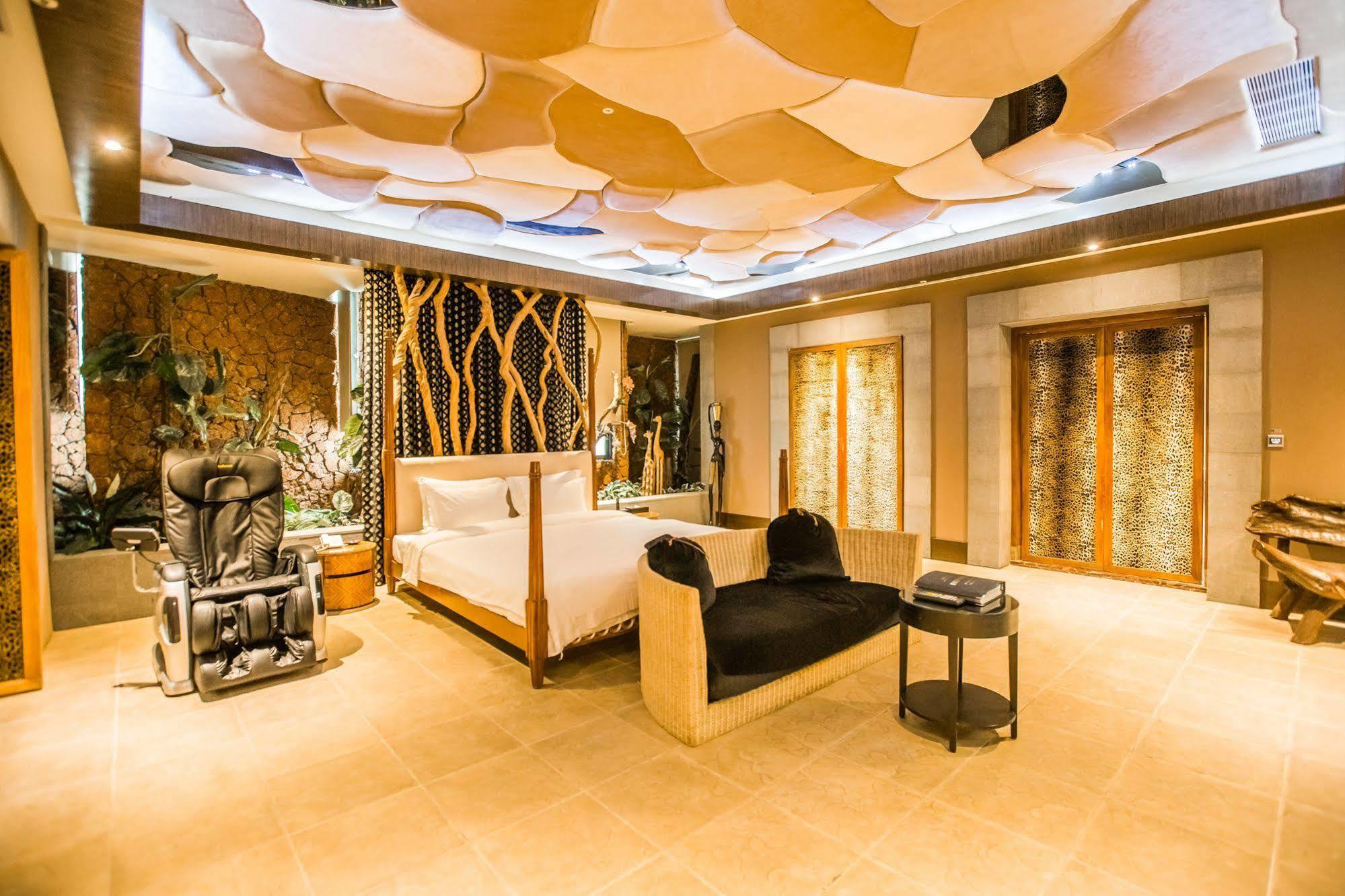 OHYA Chain Boutique Motel Taoyuan Extérieur photo